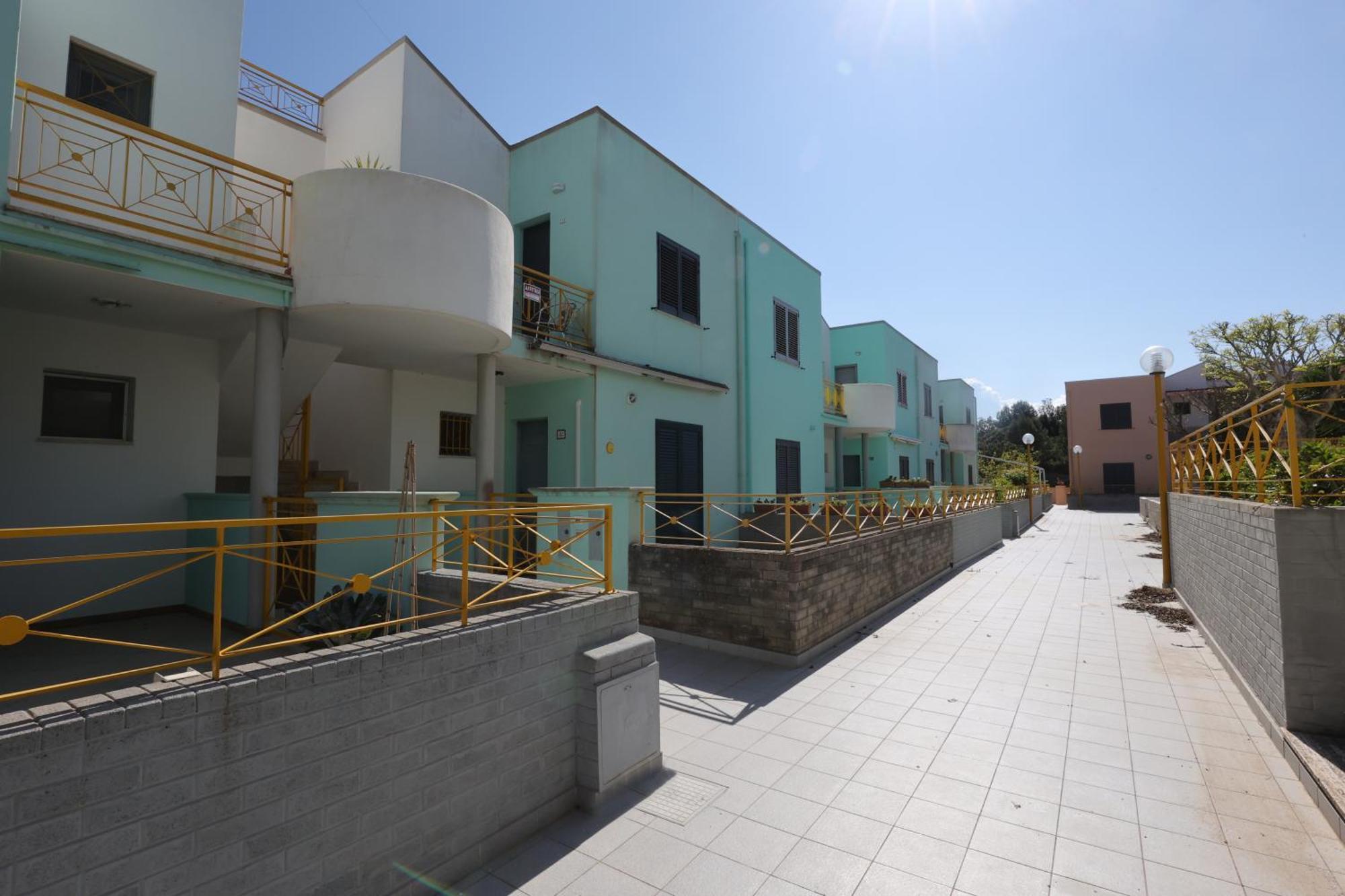 טורה דל'אורסו Casa Vacanze Lucia מראה חיצוני תמונה